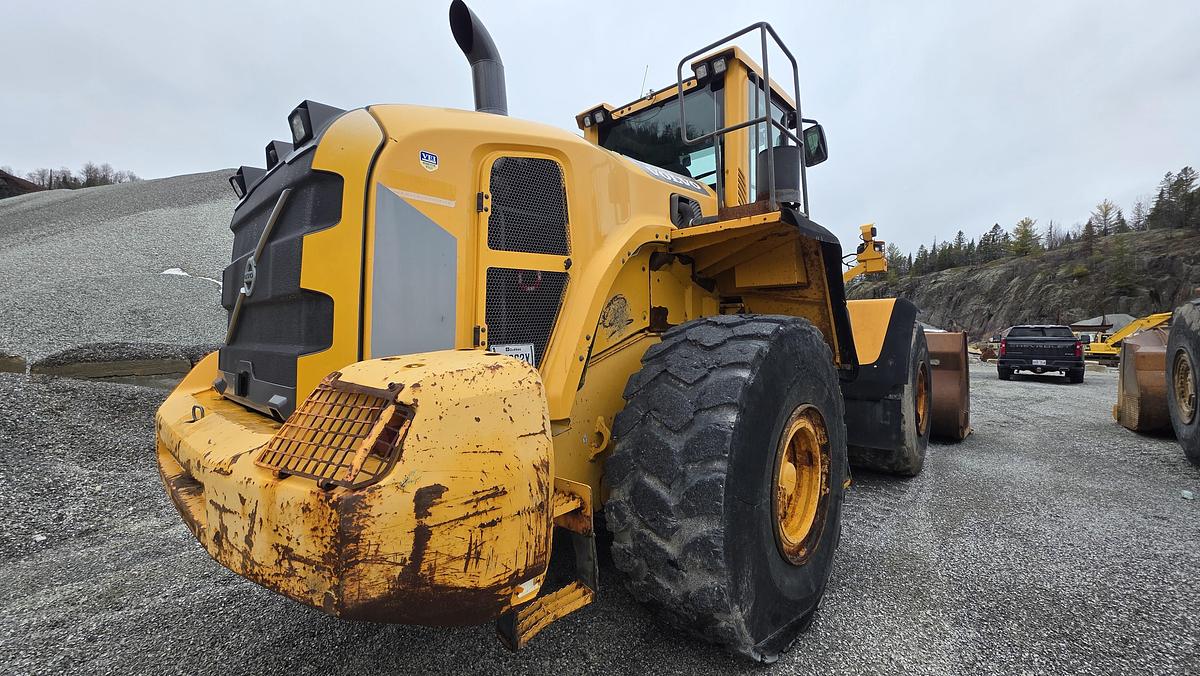 Used 2013 Volvo L180G
