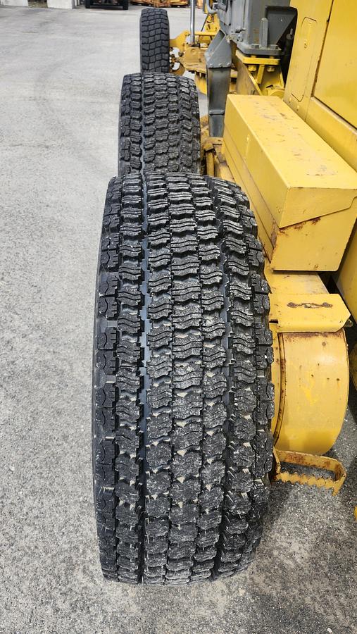 Used 2006 Volvo G740B