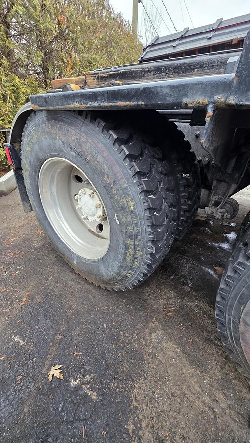 Used 2007 Sterling Roll-Off