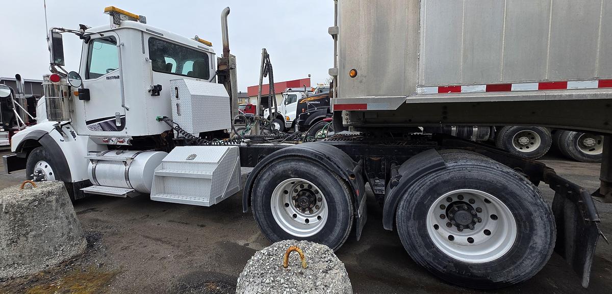 Used 2011 International Paystar 5000