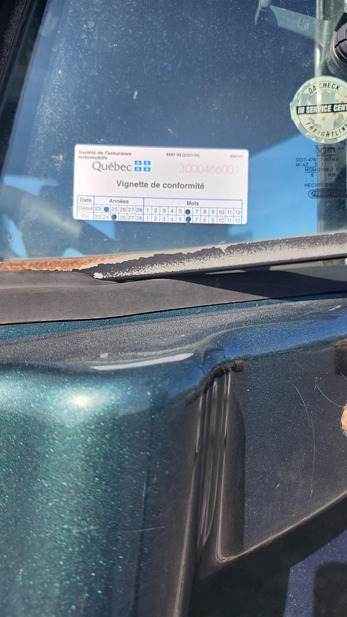 Used 2009 Freightliner Columbia