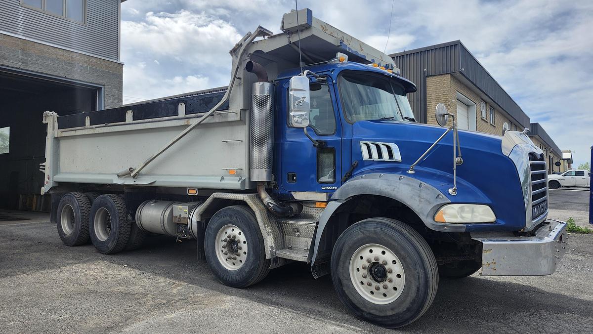 Used 2006 Mack CT713