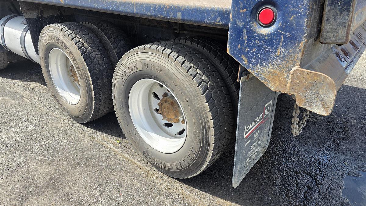 Used 2012 Freightliner Coronado