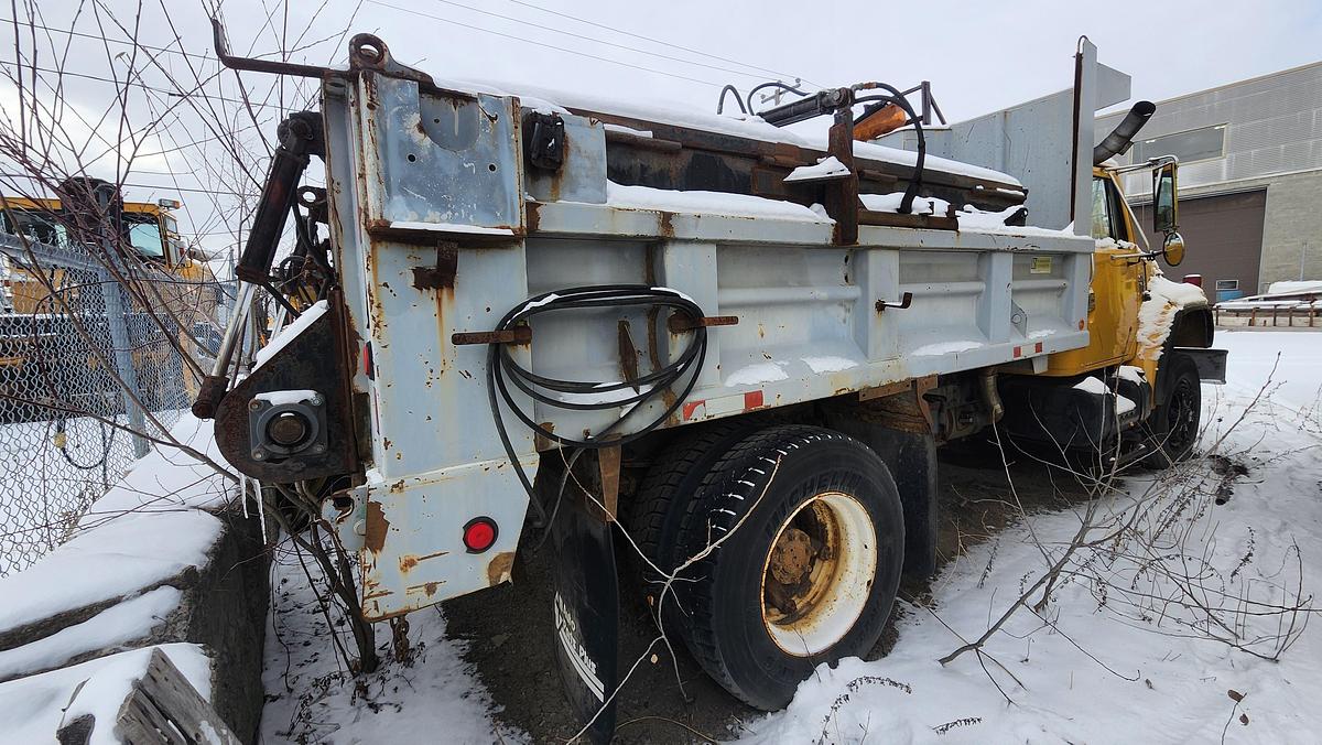 Used 1986 International S1900