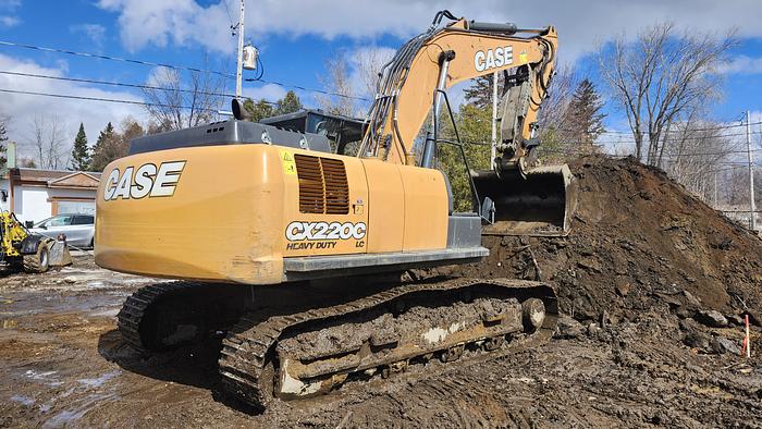 Used 2020 Case CX220