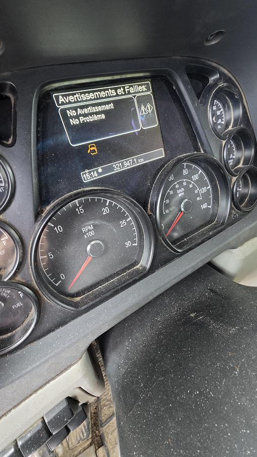 Used 2020 Peterbilt Dump truck