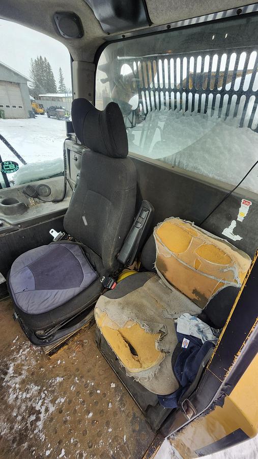 Used 2007 Caterpillar 730