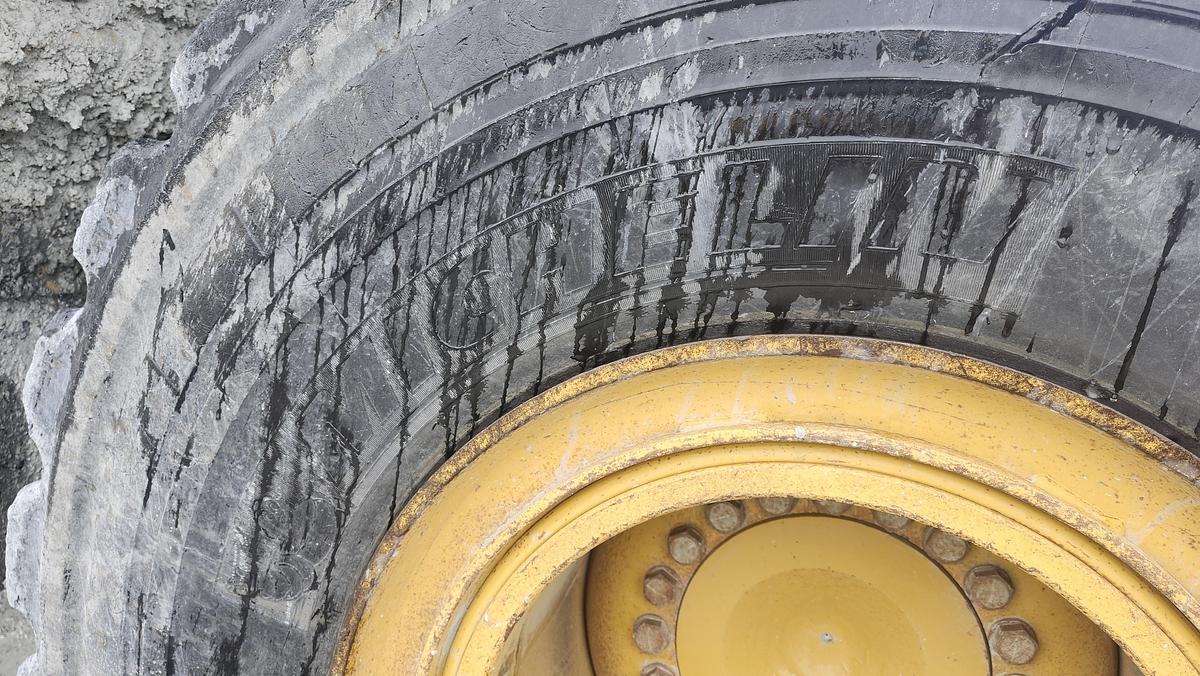 Used 2014 Caterpillar 972M