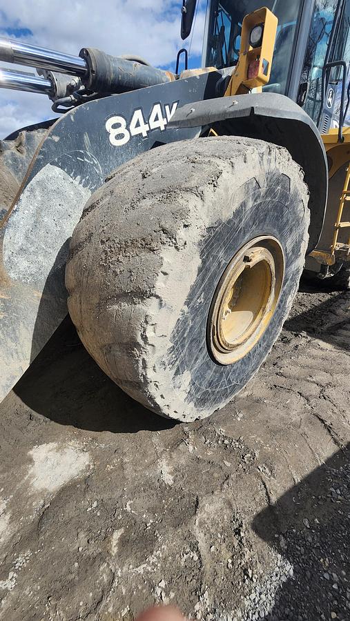 Used 2016 John Deere 844K-II