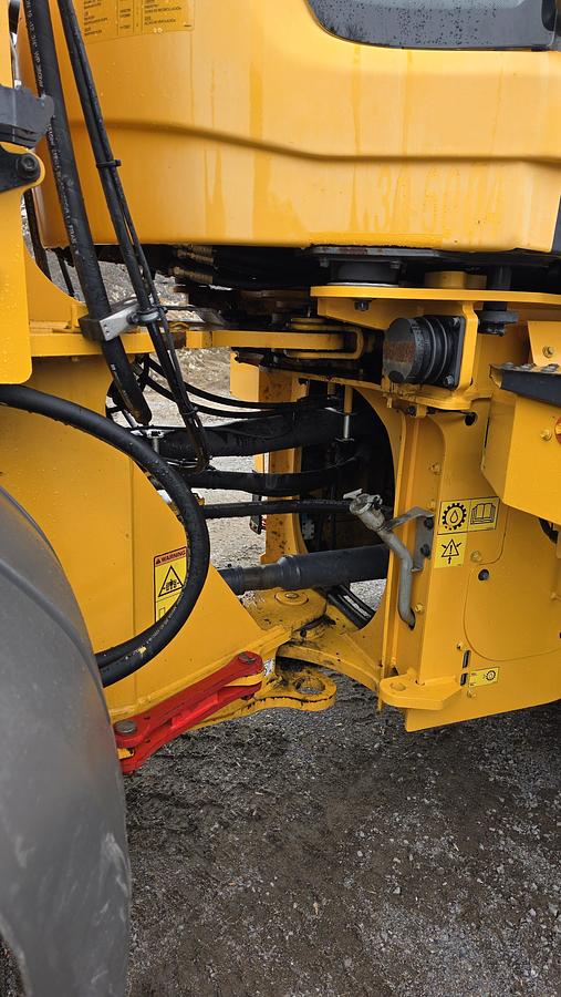 Used 2016 Volvo L70H