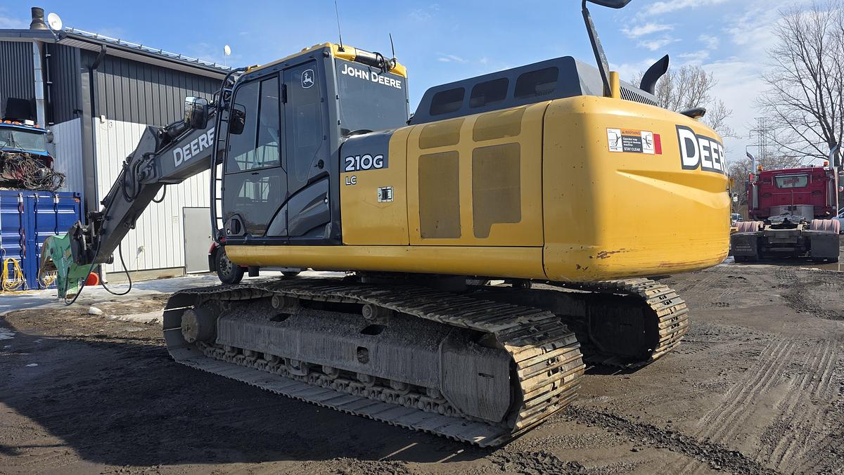 Used 2018 John Deere 210G