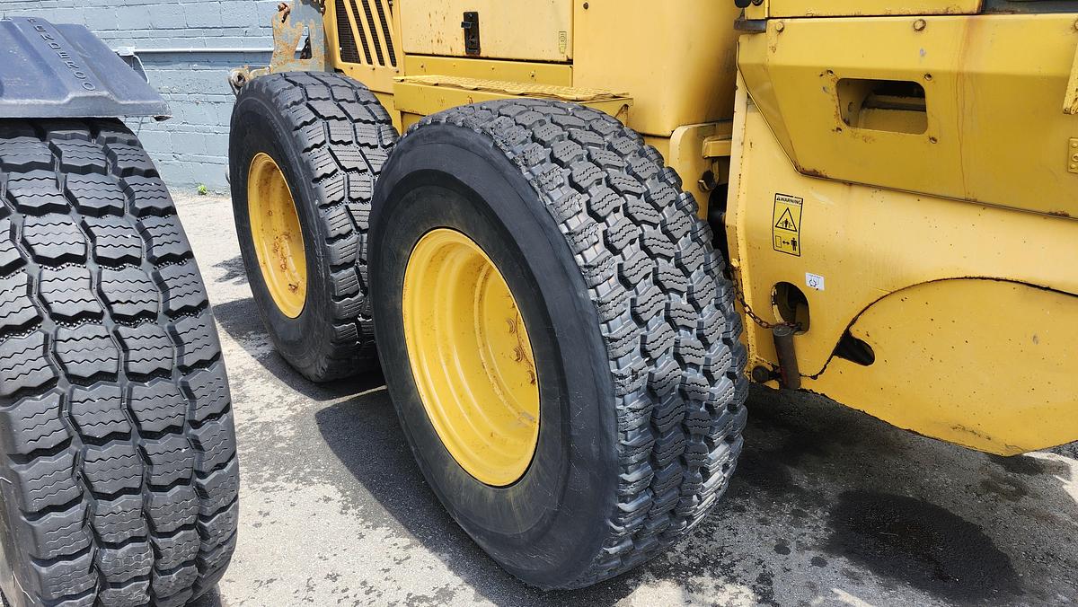 Used 2008 Volvo G946