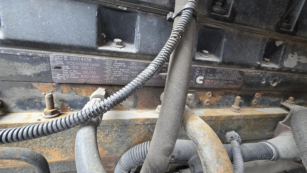 Used 2001 Sterling Shunter