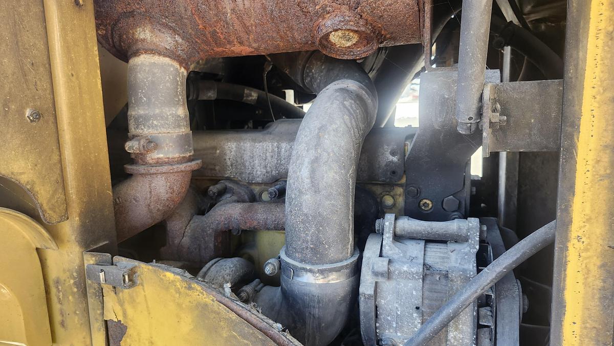 Used 2012 Caterpillar 930H