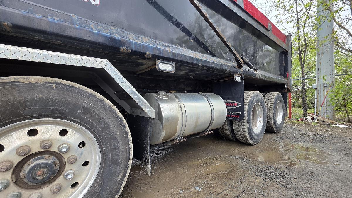 Used 2018 Kenworth T880