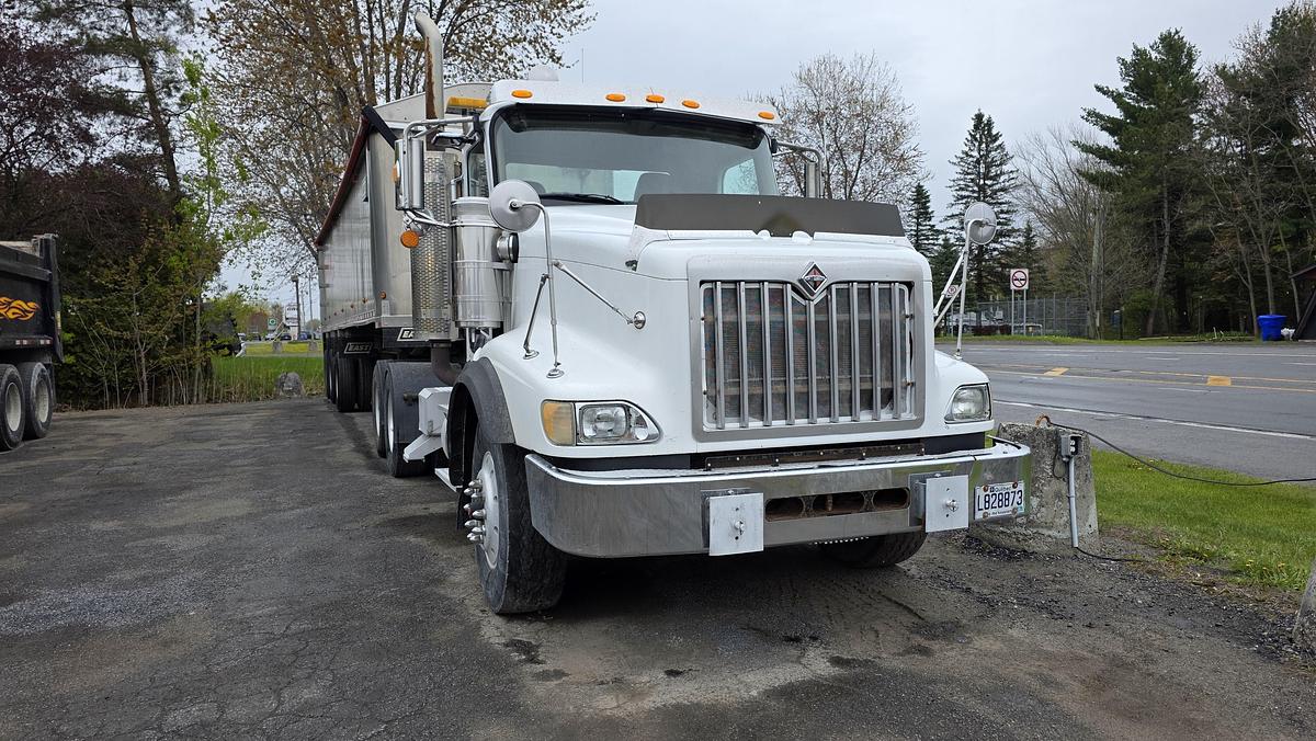 Used 2011 International Paystar 5000