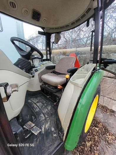 Used 2016 John Deere 3046R