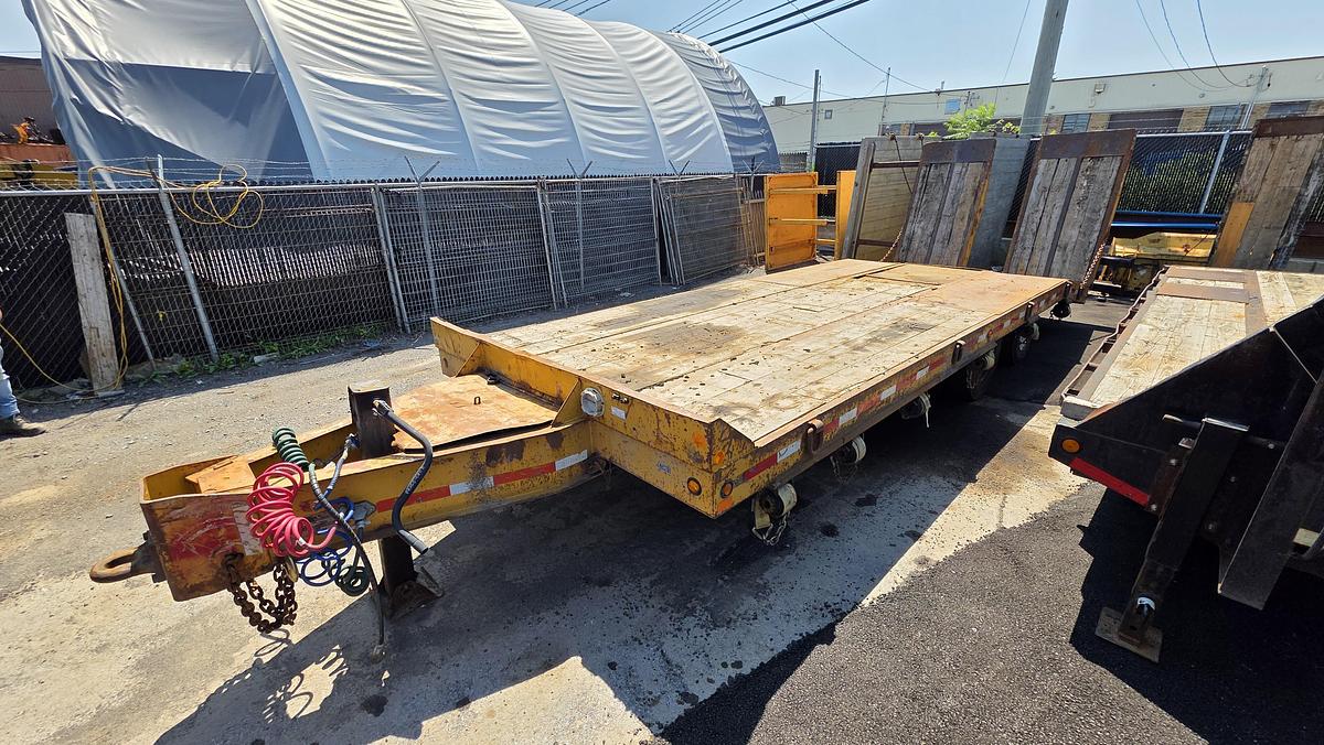 Used 2003 Talbert Tag 2 - 20 tons