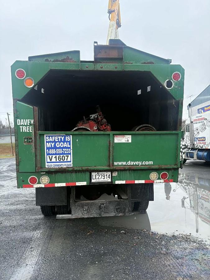 Used 2009 Ford F750 / Terex