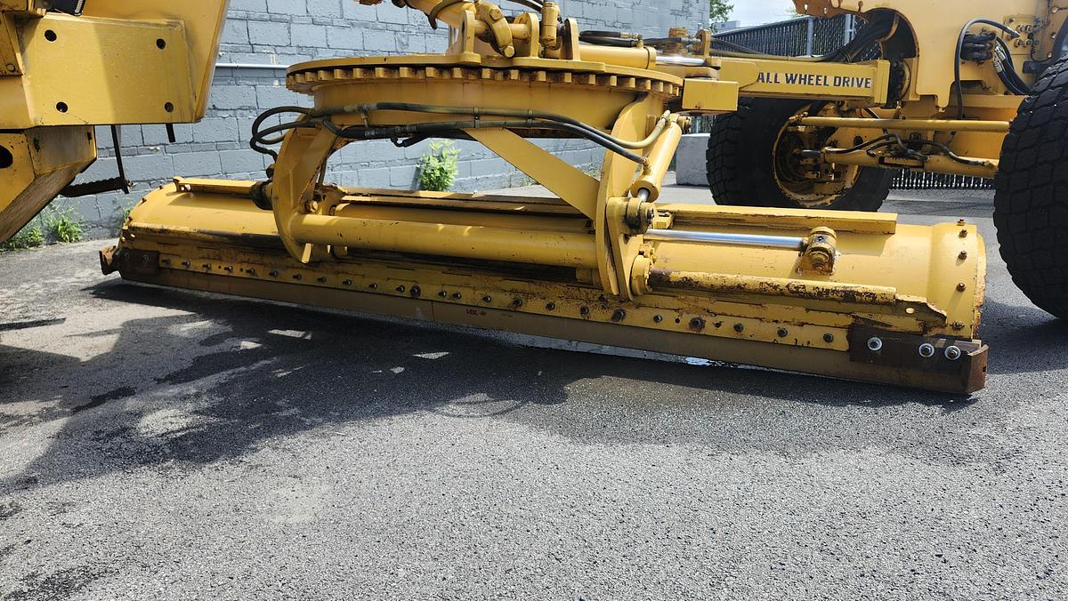 Used 2008 Volvo G946