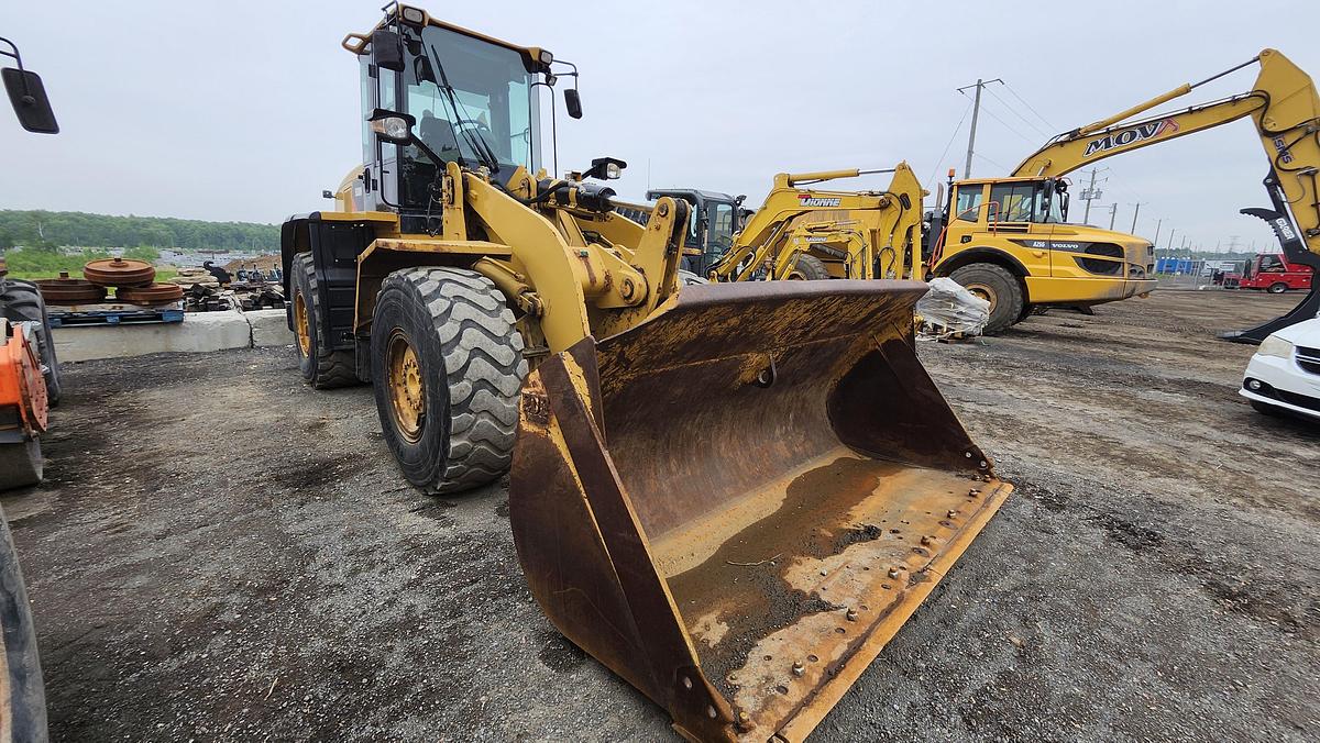 Used 2009 Caterpillar 938H