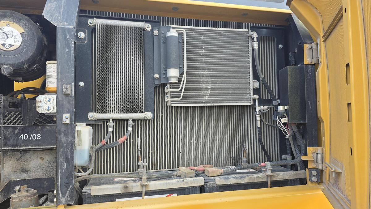 Used 2018 John Deere 210G