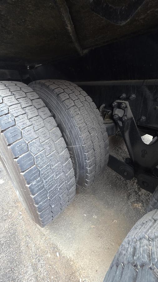 Used 2020 Kenworth T800