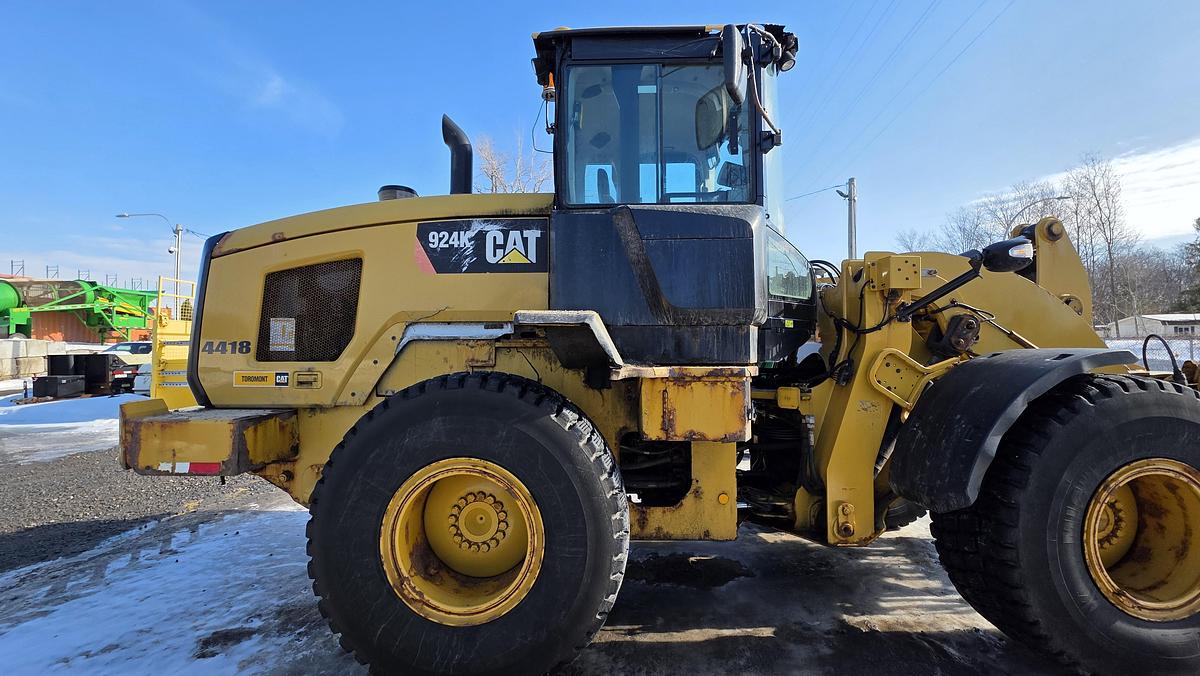 Used 2015 Caterpillar 924K