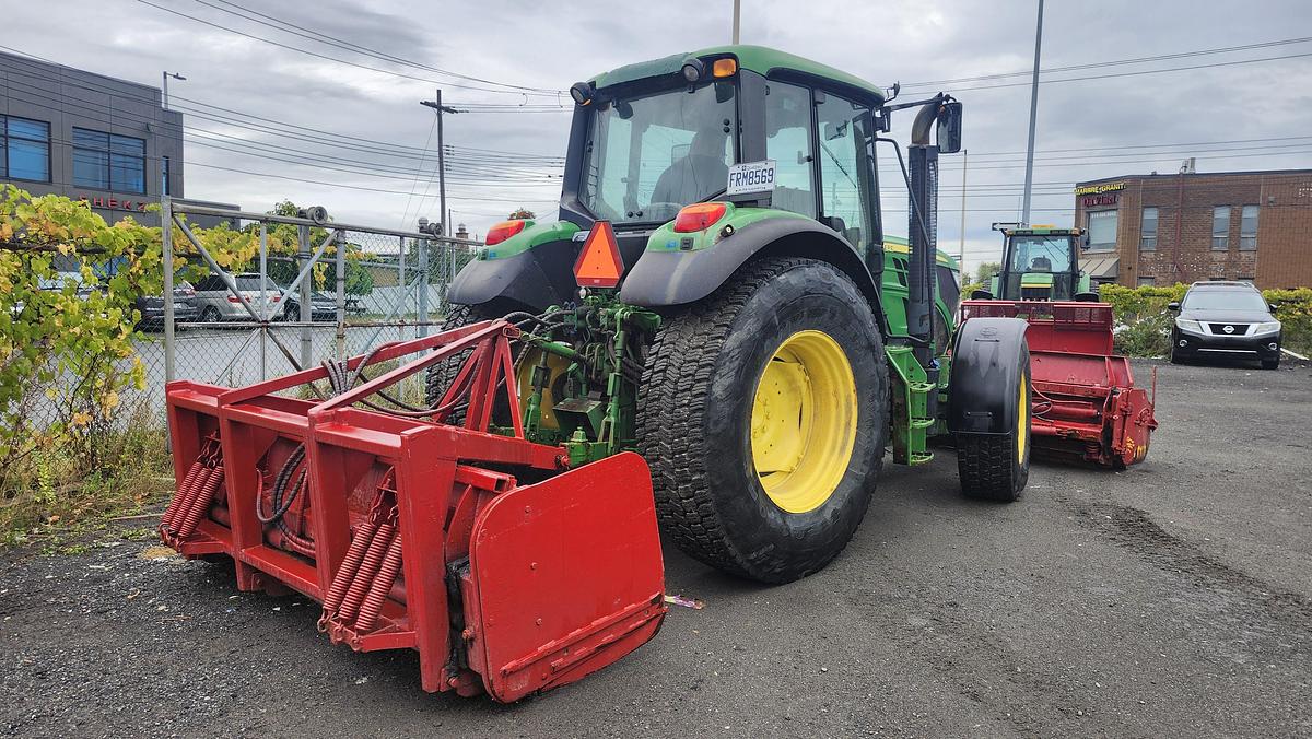 Used 2014 John Deere 6105M