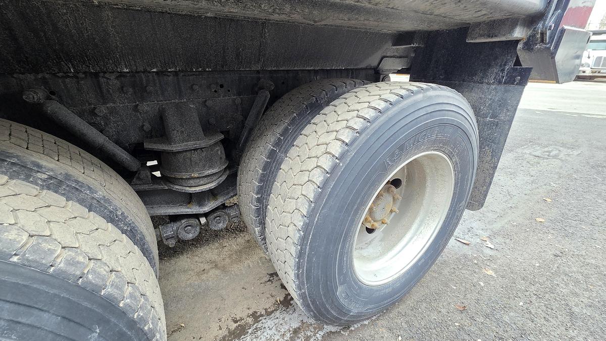 Used 2013 Kenworth T440