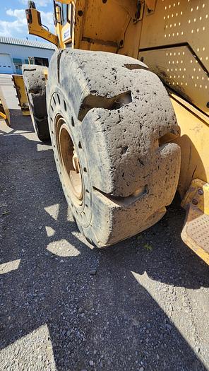 Used 4x 20.5x25 Brawler Solid Flex Tires