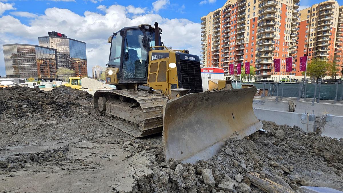 Used 2014 Caterpillar D5K LGP