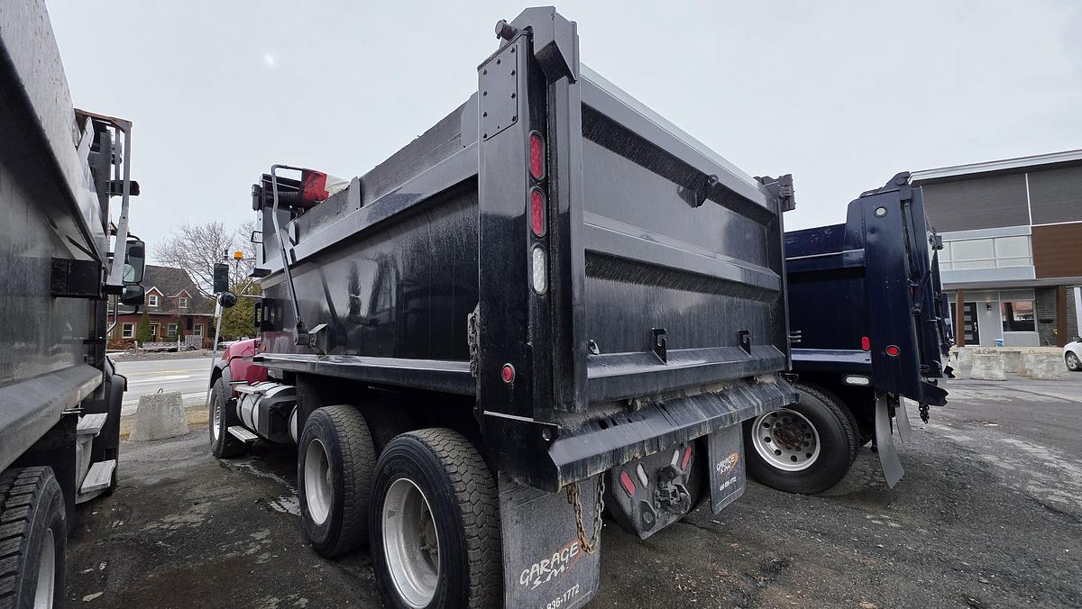 Used 2013 Kenworth T440