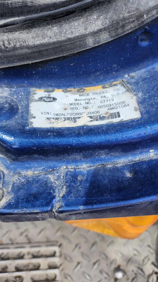 Used 2006 Mack CT713