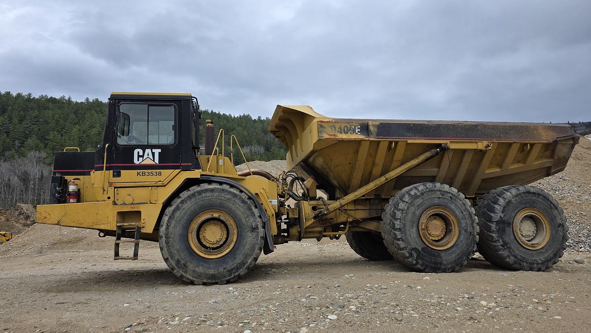 Used 1997 Caterpillar D400E