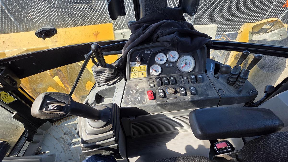 Used 2011 Caterpillar 430E IT