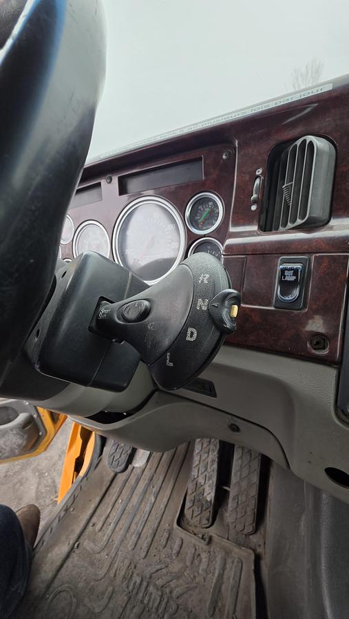 Used 2001 Sterling Shunter