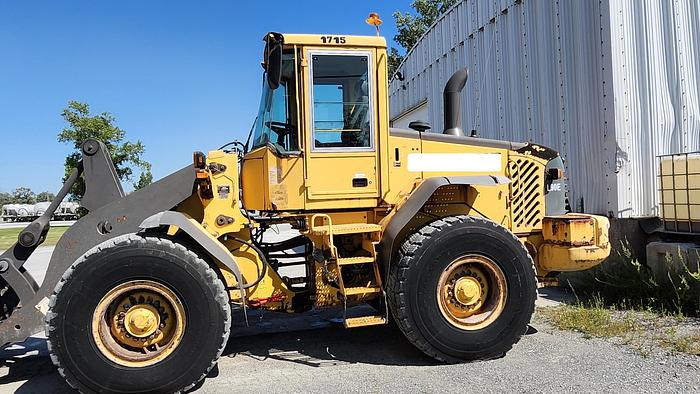 Used 2005 Volvo L90E