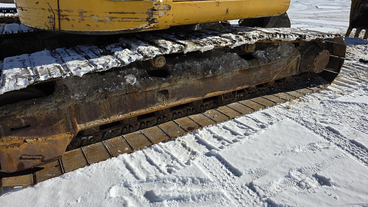 Used 2011 John Deere 225DLC