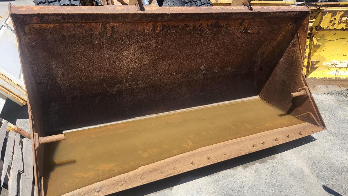 Used 2012 Caterpillar 930H