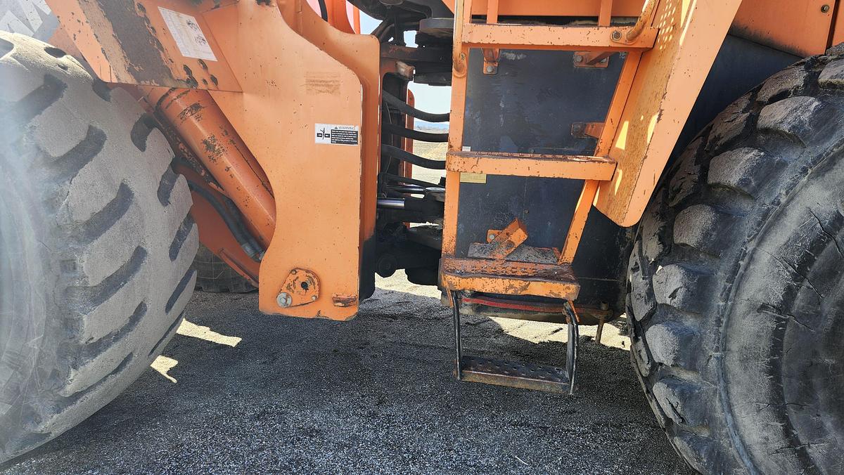 Used 2011 Doosan DL500