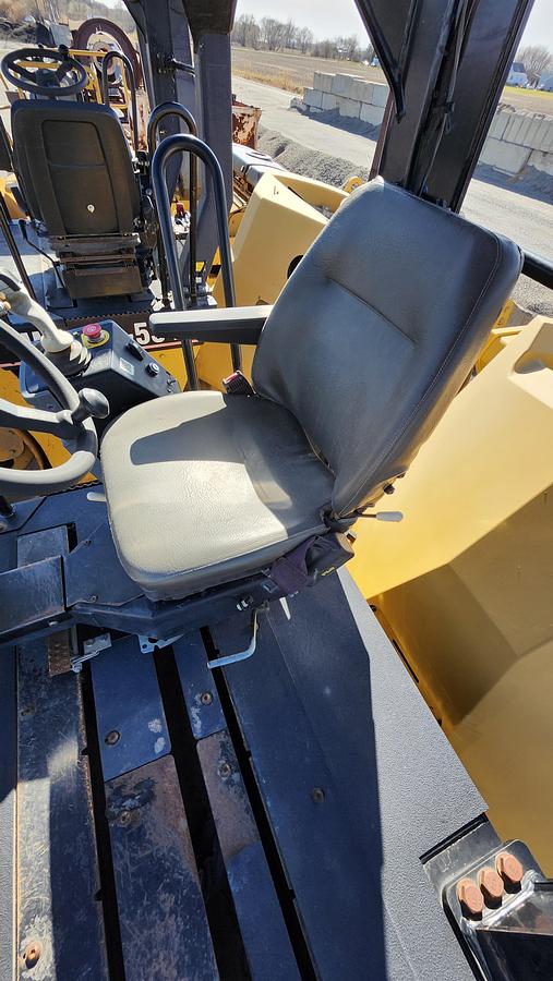 Used 2014 Caterpillar CB64