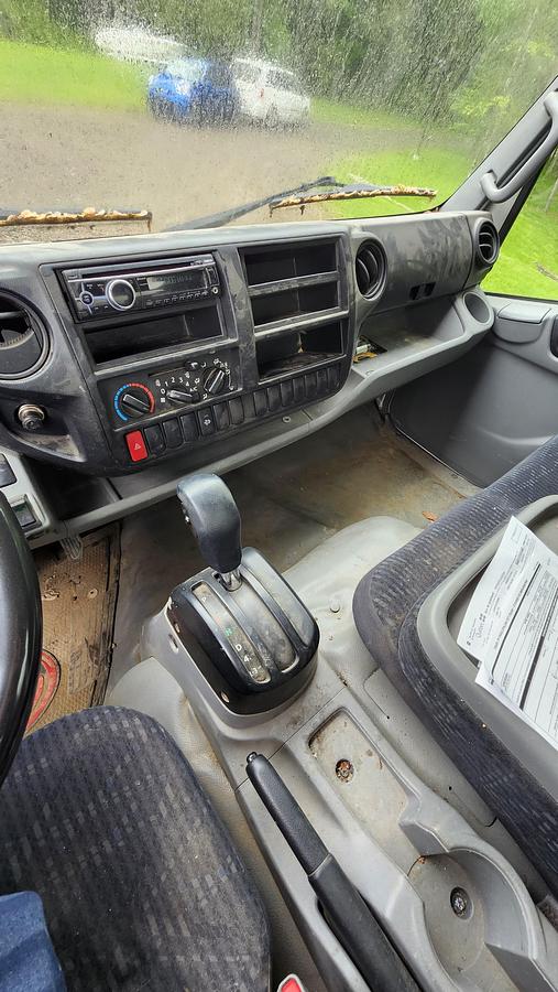 Used 2015 Hino 155 / 16 Feet Box