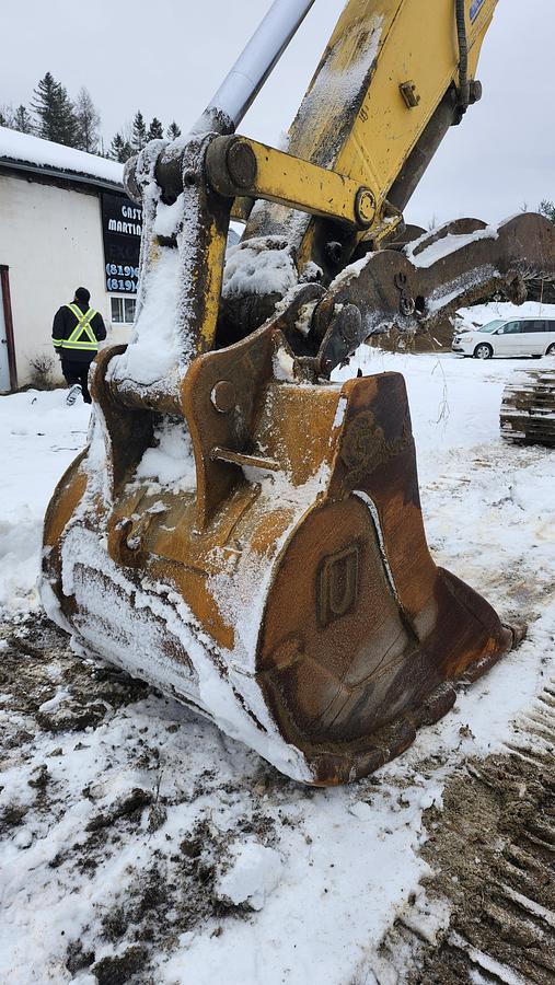 Used 2012 Komatsu PC290LC10