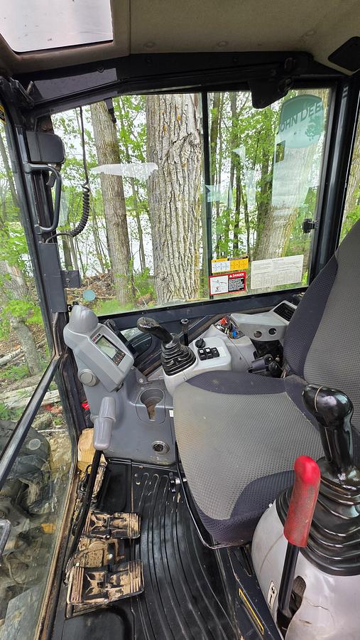Used 2015 John Deere 35G