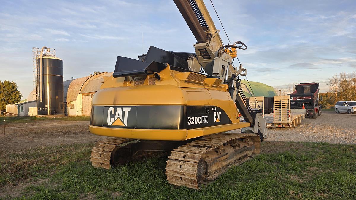 Used 2008 Caterpillar 320C FM
