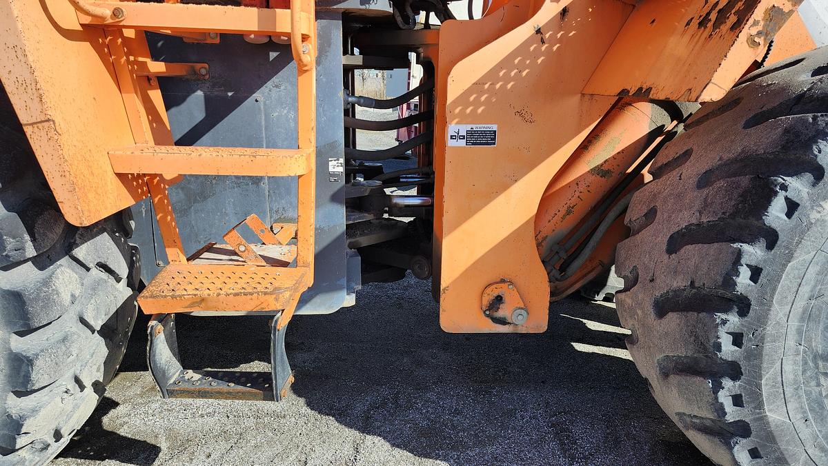 Used 2011 Doosan DL500
