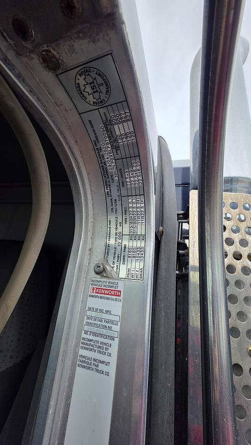 Used 2020 Kenworth T800