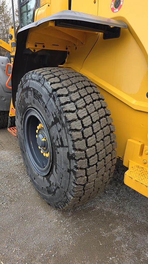 Used 2016 Volvo L70H