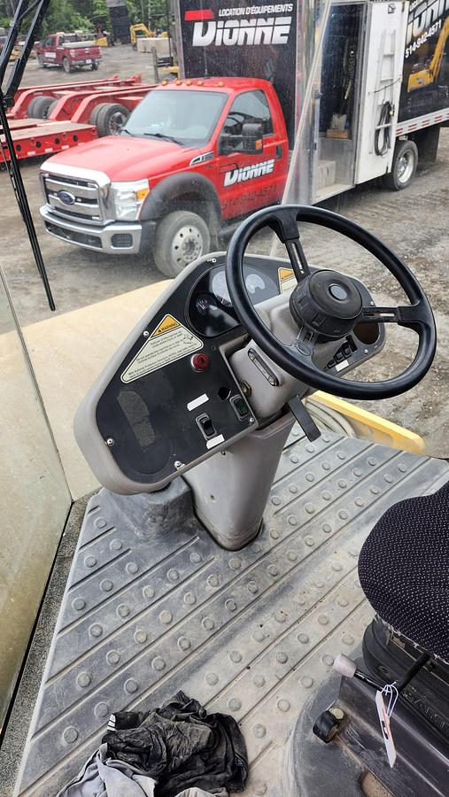 Used 2011 Volvo SD100D